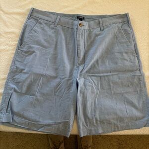 men’s Izod Shorts size 38
